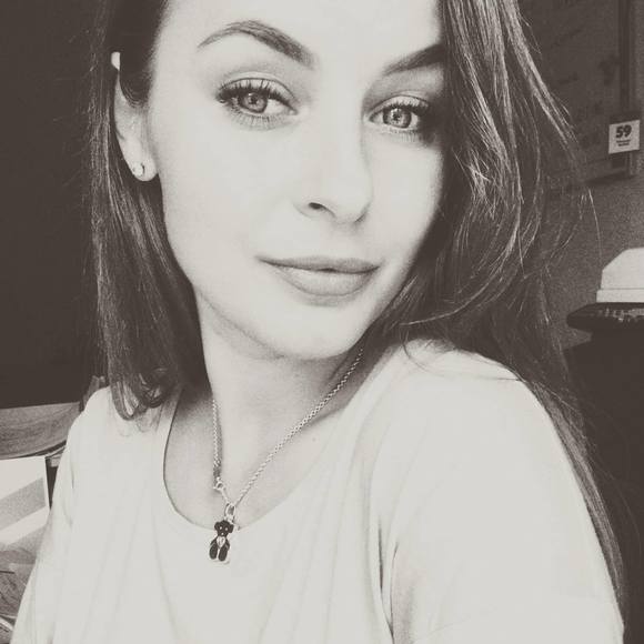 Meet your Posher, Evgeniya - Picture 1 of 1